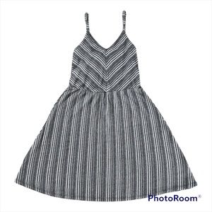 Size XS Universal Thread Goods Co. Dress